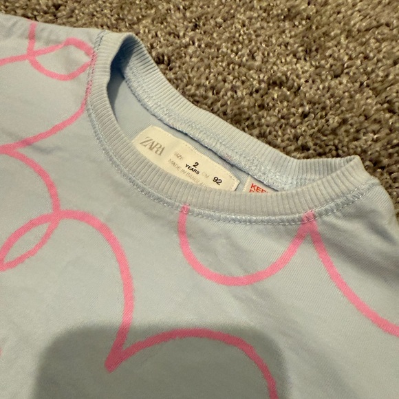 Zara Kids Blue Tee with Pink Floral Design - Picture 3 of 4